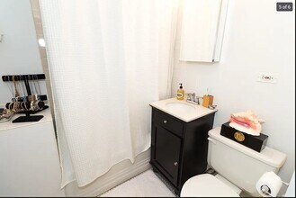 712 W Briar Pl in Chicago, IL - Building Photo - Building Photo