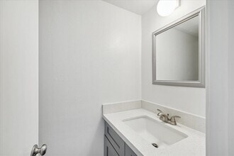 7821 Rue St Cyr St in Houston, TX - Building Photo - Building Photo