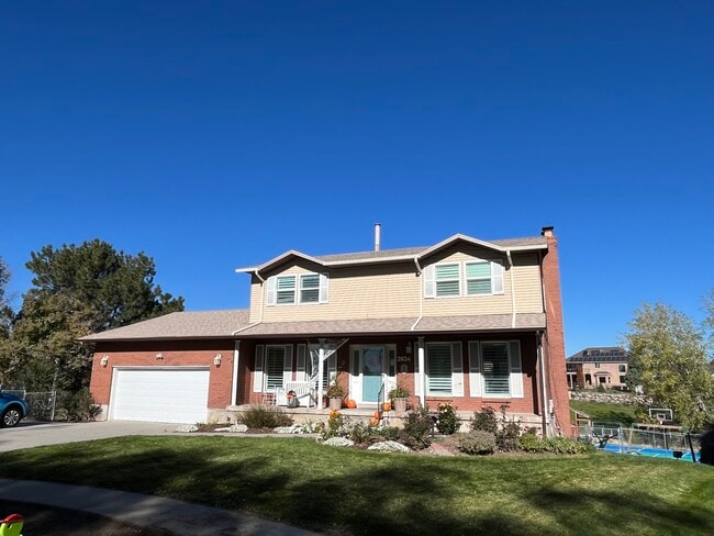 property at 3934 Bingham Creek Dr