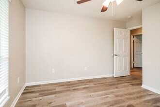 803 Beaumont St in League City, TX - Building Photo - Building Photo