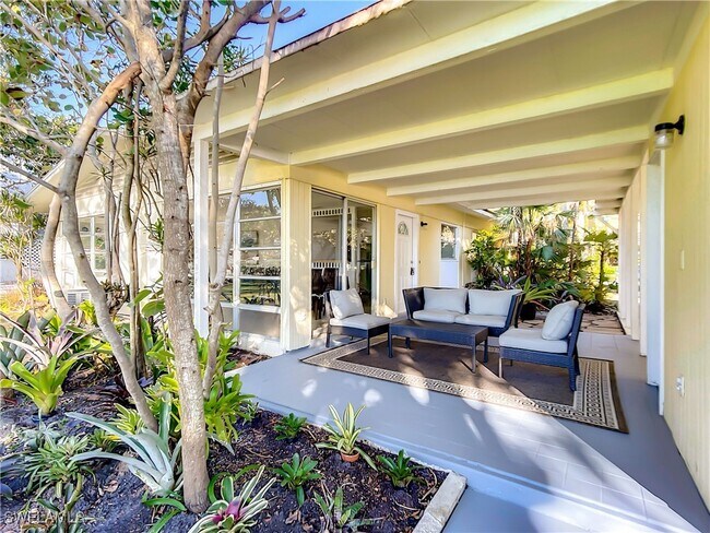 property at 678 E Lake Dr