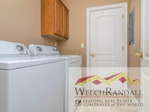 150 S 300 E in Salt Lake City, UT - Building Photo - Building Photo