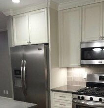 384 Langley Rd in Newton, MA - Building Photo - Building Photo