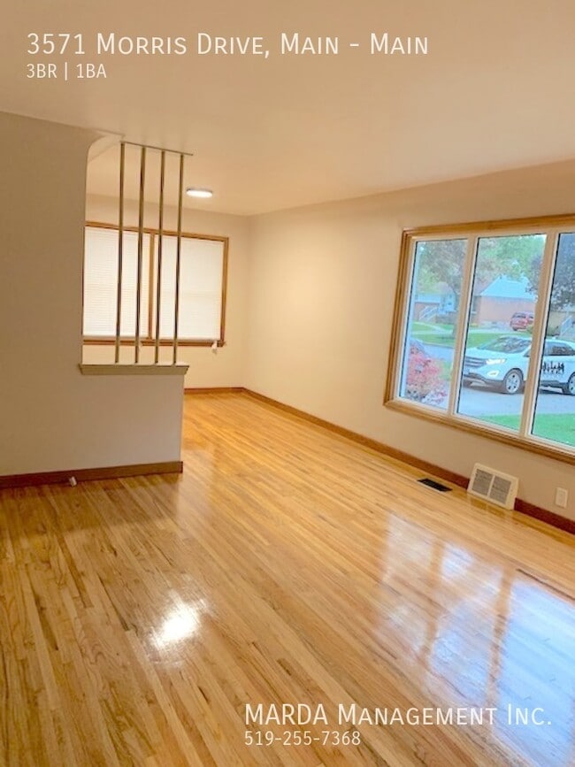 property at 3571 Morris Dr