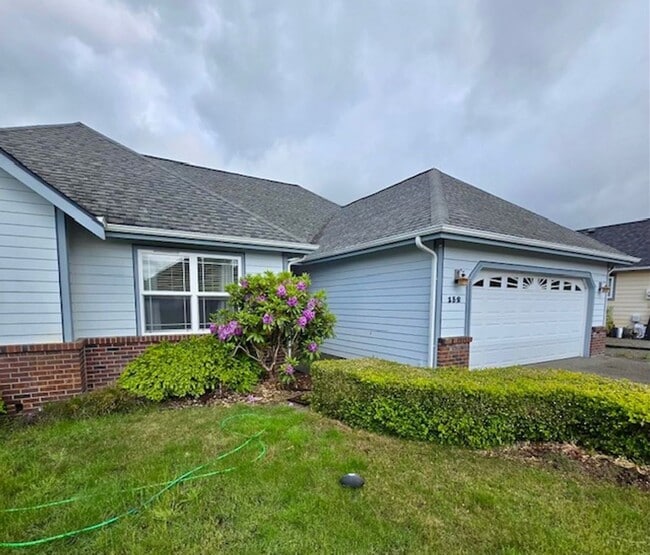 152 Newaukum Village Dr in Chehalis, WA - Building Photo - Building Photo