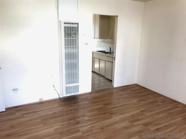 1241 Prospect St-Unit -8 in San Diego, CA - Building Photo - Building Photo