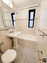 EAST 56 STREET, Unit 7L in New York, NY - Foto de edificio - Building Photo