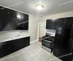 6631 Madison Ave in Hammond, IN - Building Photo