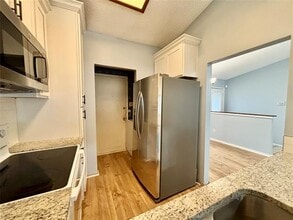 319 Iberis Dr in Arlington, TX - Building Photo - Building Photo