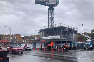 The Davisville in Toronto, ON - Building Photo - Building Photo