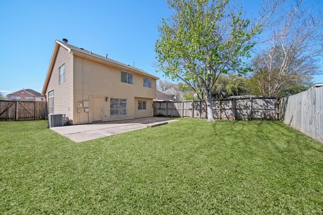 4259 Gypsy Pops Dr in Pasadena, TX - Building Photo - Building Photo