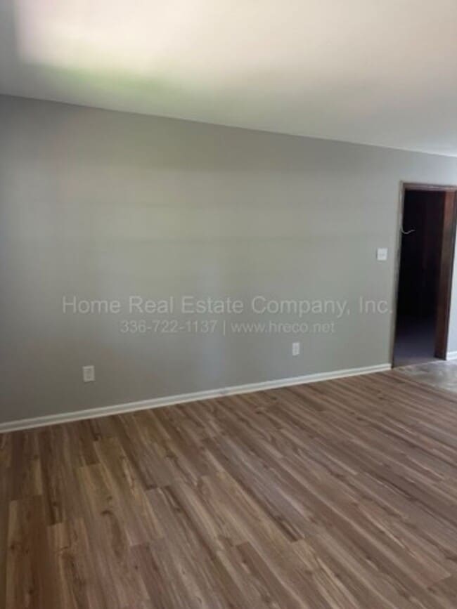 4206 S Jasmin Ct in Winston-Salem, NC - Building Photo - Building Photo