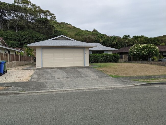 property at 1127 Akipola St