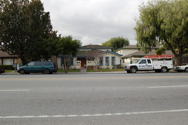 1880 Scott Blvd in Santa Clara, CA - Building Photo - Building Photo