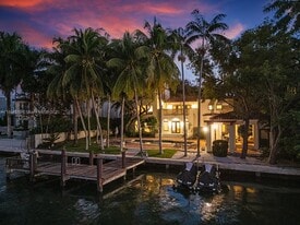 1425 W 27th St in Miami Beach, FL - Building Photo