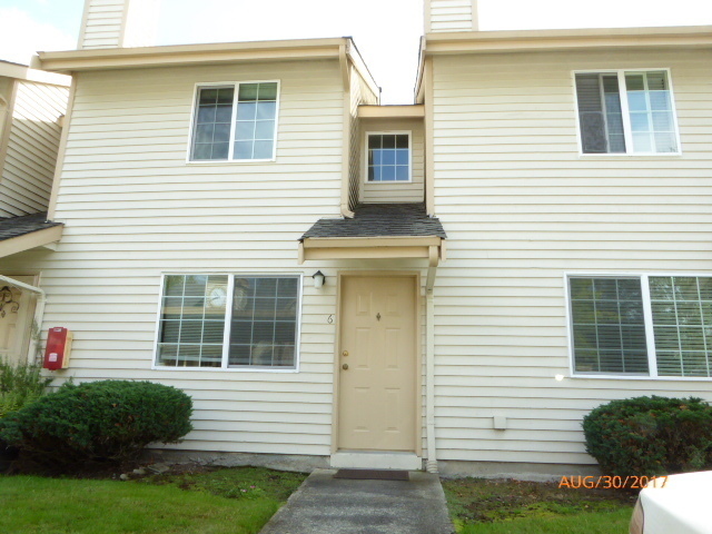 property at 115 124th St SE