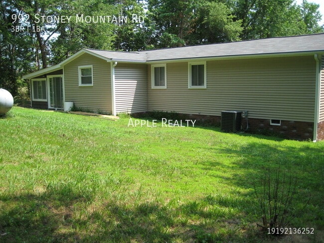 992 Stoney Mountain Rd in Rougemont, NC - Building Photo - Building Photo