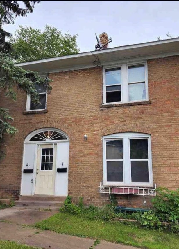 4 4th Ave SW in Chisholm, MN - Building Photo - Building Photo