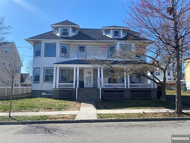 property at 29 High St