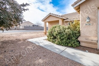 3131 N Rainbow St in Kingman, AZ - Building Photo - Building Photo