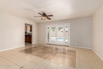 1887 E Palmcroft Dr in Tempe, AZ - Building Photo - Building Photo