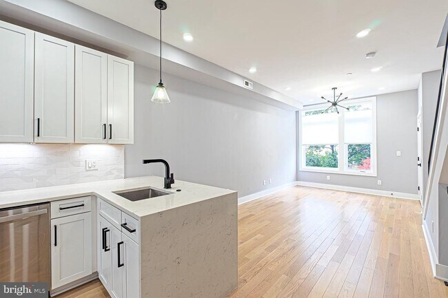 1219 Wylie St NE in Washington, DC - Building Photo - Building Photo