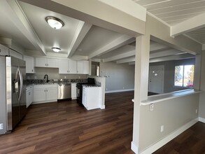 118 W 5th St in Hawthorne, NV - Building Photo - Building Photo
