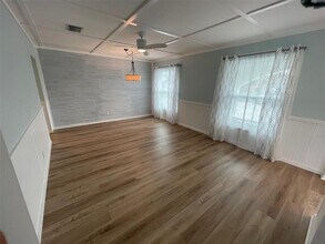 6108 11th Ave W in Bradenton, FL - Building Photo - Building Photo