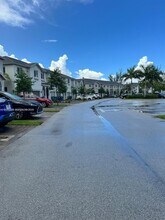 20881 NW 9th Path in Miami Gardens, FL - Building Photo - Building Photo