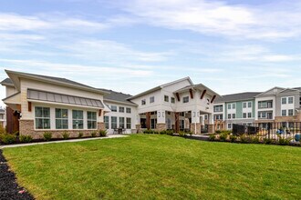 Provenance at Polaris in Lewis Center, OH - Foto de edificio - Building Photo