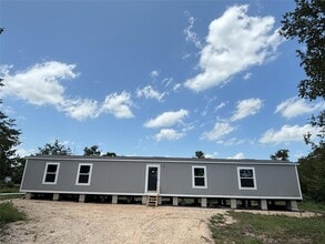 277 Elm Forest Loop in Cedar Creek, TX - Building Photo - Building Photo