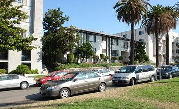 225 S Occidental Blvd in Los Angeles, CA - Building Photo - Building Photo