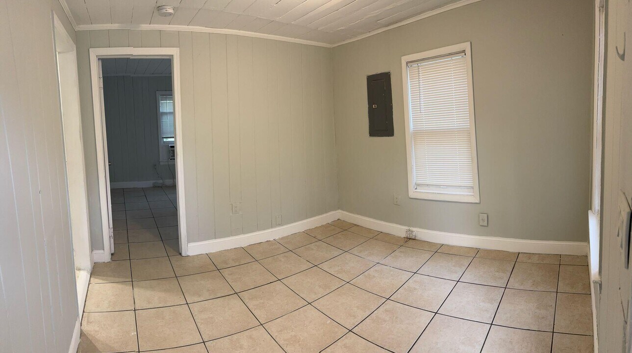 817 7th St in Palm Beach, FL - Building Photo
