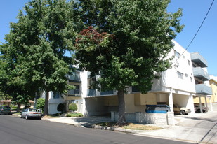 Babcock Terrace in Studio City, CA - Foto de edificio - Building Photo