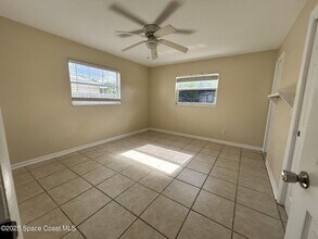 925 Penny Dr in Titusville, FL - Building Photo - Building Photo