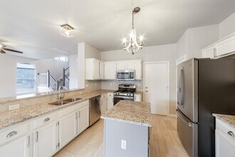 17201 Village Glen Cove in Pflugerville, TX - Building Photo - Building Photo