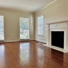 4138 Grassmere Ln in Dallas, TX - Building Photo - Building Photo