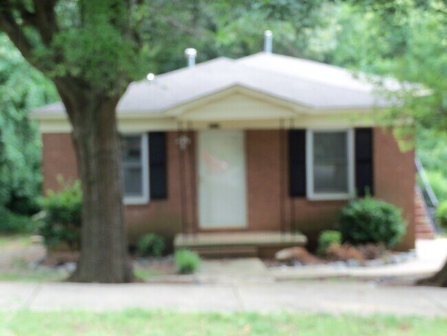 3110 Capitol Dr in Charlotte, NC - Building Photo - Building Photo