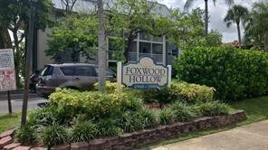 3000 Riverside Dr in Coral Springs, FL - Building Photo