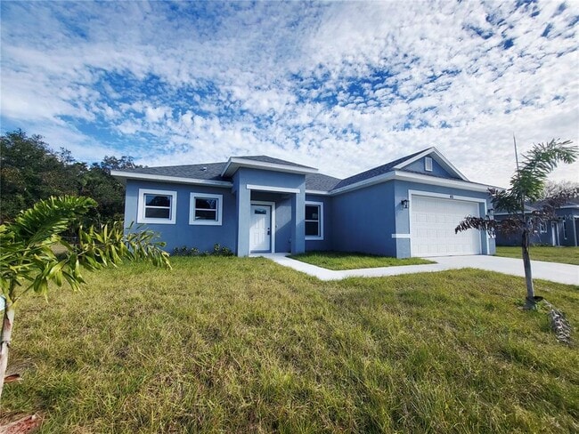 421 Tonklin Rd SW in Palm Bay, FL - Building Photo - Building Photo