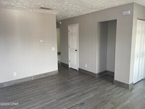 400 E 19th St in Panama City, FL - Building Photo - Building Photo