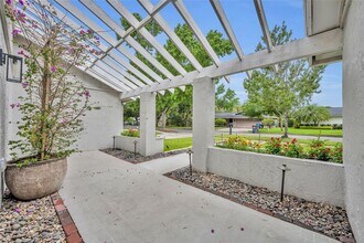 1218 Fairway Dr in Winter Park, FL - Foto de edificio - Building Photo