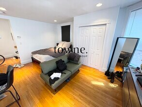 49 Massachusetts Ave, Unit 51-4 in Boston, MA - Building Photo - Building Photo