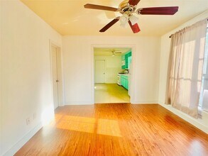 936 Bennington St in Houston, TX - Building Photo - Building Photo