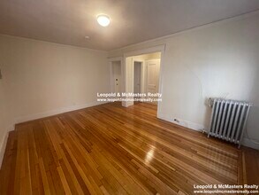 100 Washington St in Boston, MA - Foto de edificio - Building Photo