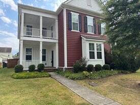 914 Market St in Franklin, TN - Building Photo