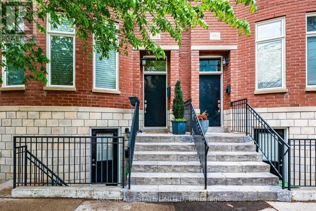 property at 492 King St E
