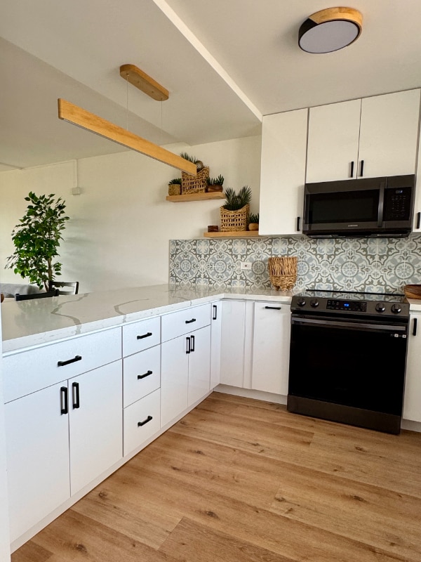 property at 975 Ala Lilikoi St