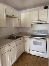 20520 NW 15th Ave in Miami, FL - Building Photo - Building Photo