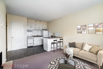 18 Fairfield Ave in Norwalk, CT - Building Photo - Building Photo